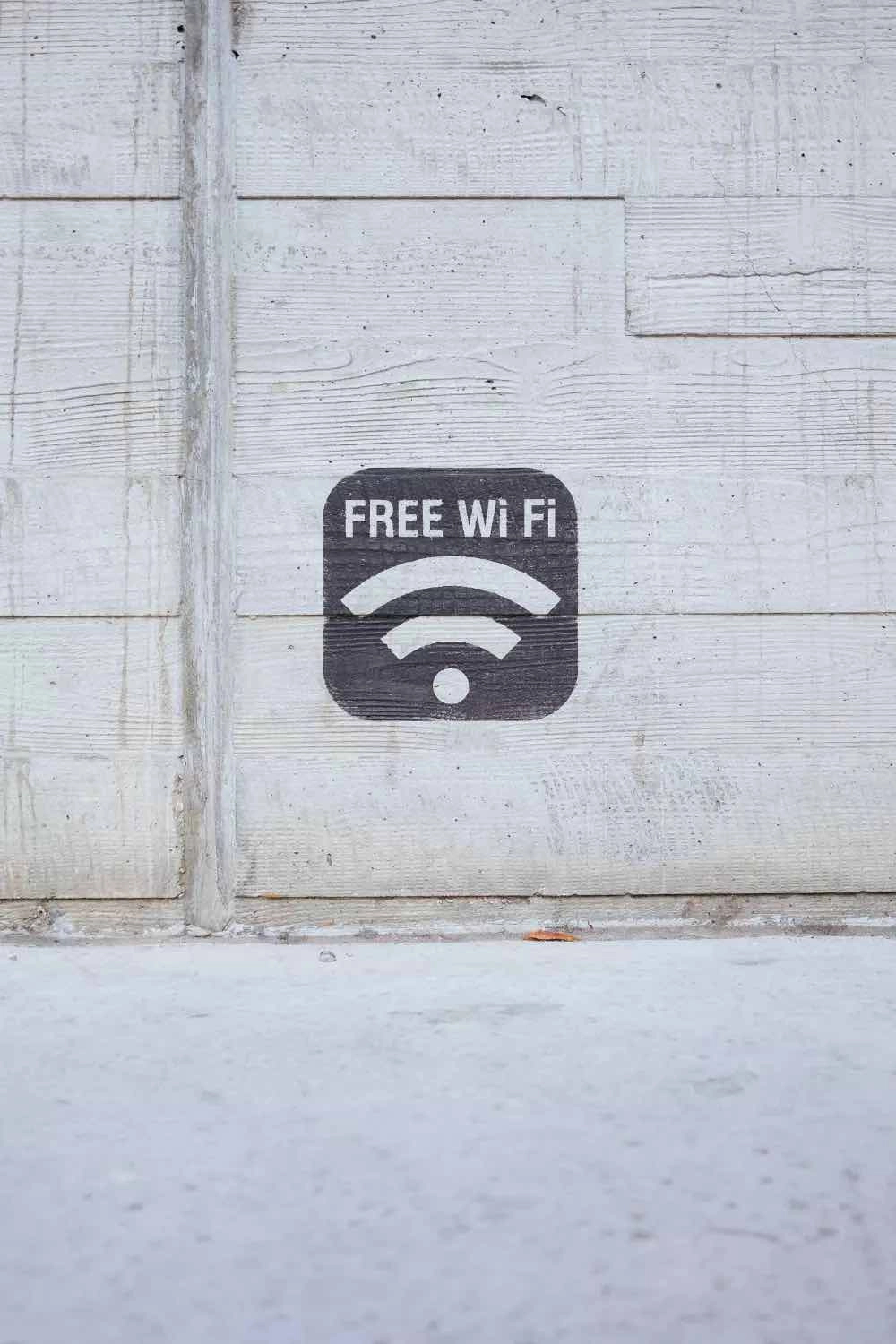 Wi-Fi 비번을 기기 간에 쉽게 공유하는 방법