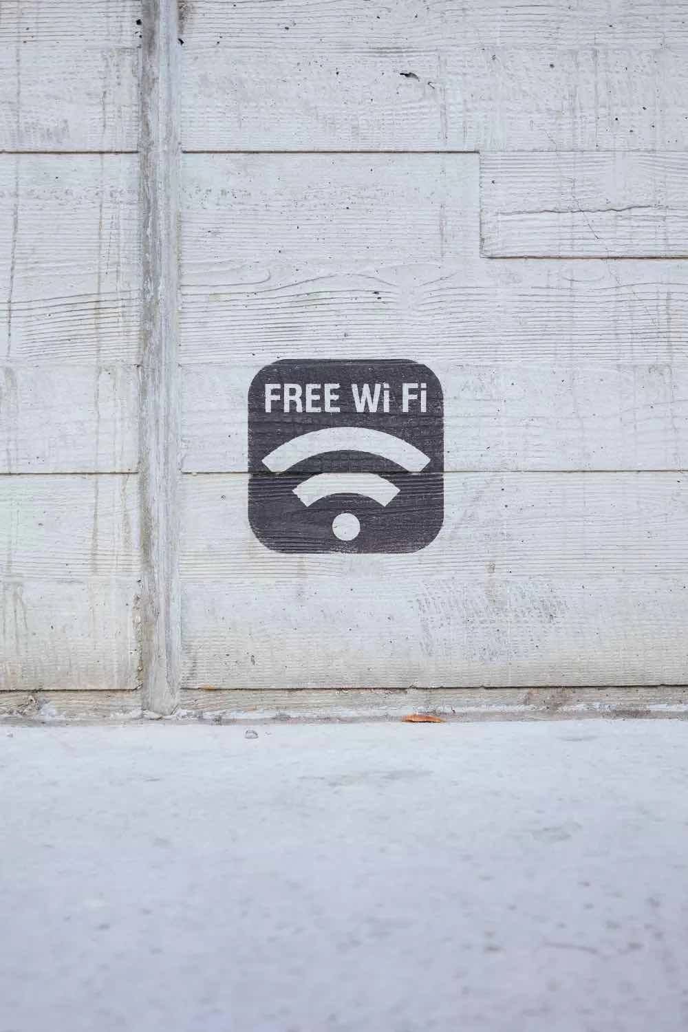 Wi-Fi 비번을 기기 간에 쉽게 공유하는 방법